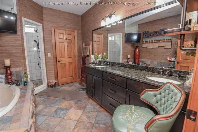 1304 Kanawha Avenue, Dunbar, WV 25064