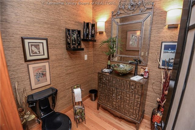 1304 Kanawha Avenue, Dunbar, WV 25064