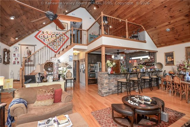 1304 Kanawha Avenue, Dunbar, WV 25064