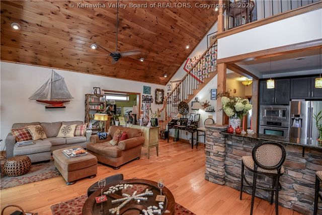 1304 Kanawha Avenue, Dunbar, WV 25064