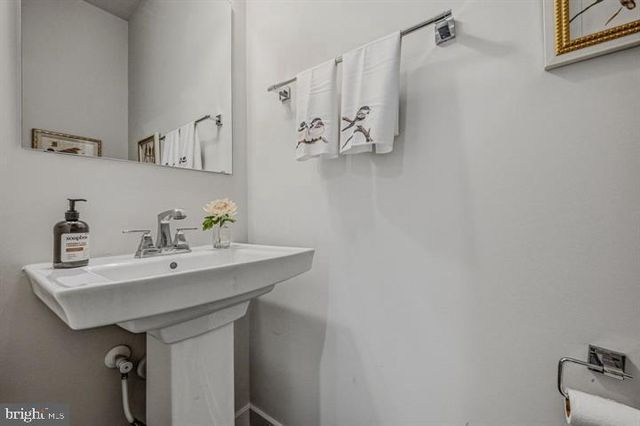 419 PAPERBARK SQ, Downingtown, PA 19335
