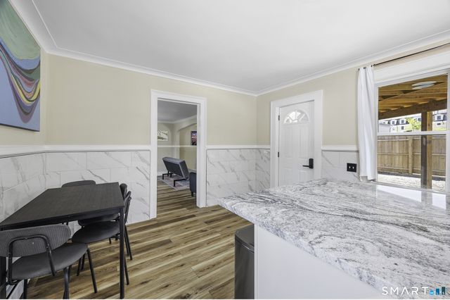 3 Pearl Street E, Groton, CT 06355