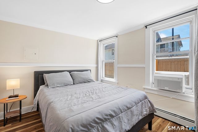 3 Pearl Street E, Groton, CT 06355