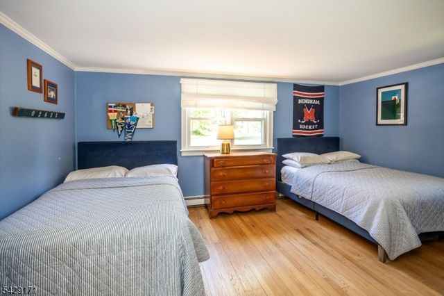 3 Laurel Pl, Chester Twp., NJ 07930