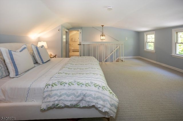 3 Laurel Pl, Chester Twp., NJ 07930