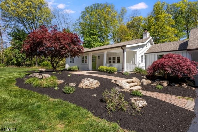 3 Laurel Pl, Chester Twp., NJ 07930