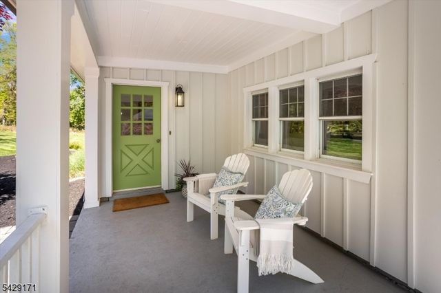 3 Laurel Pl, Chester Twp., NJ 07930