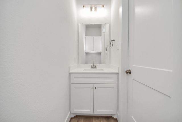 11807 Whispering Pines Lane, Montgomery, TX 77356