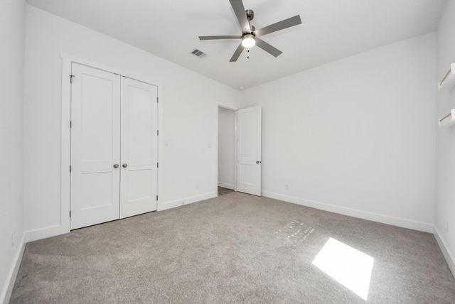 11807 Whispering Pines Lane, Montgomery, TX 77356