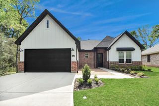 11807 Whispering Pines Lane, Montgomery, TX 77356