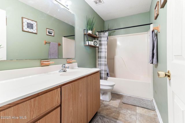 147 Liberty Park Road, Jacksonville, NC 28540