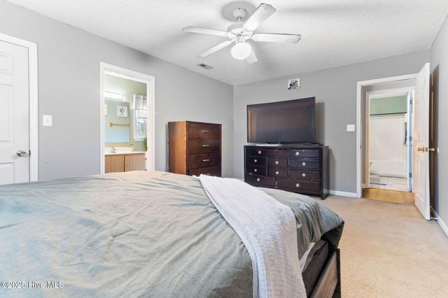 147 Liberty Park Road, Jacksonville, NC 28540