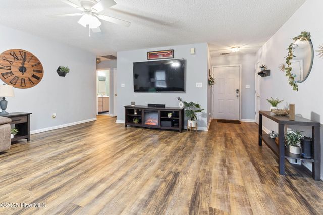 147 Liberty Park Road, Jacksonville, NC 28540