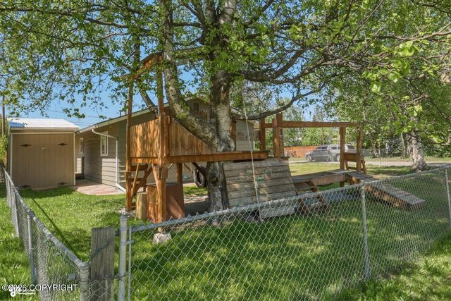 4964 Chena Avenue, Anchorage, AK 99508