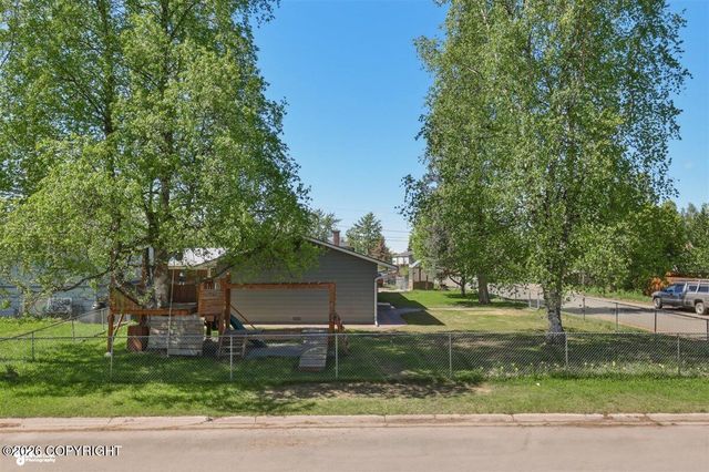 4964 Chena Avenue, Anchorage, AK 99508