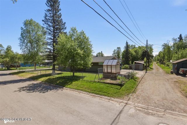 4964 Chena Avenue, Anchorage, AK 99508