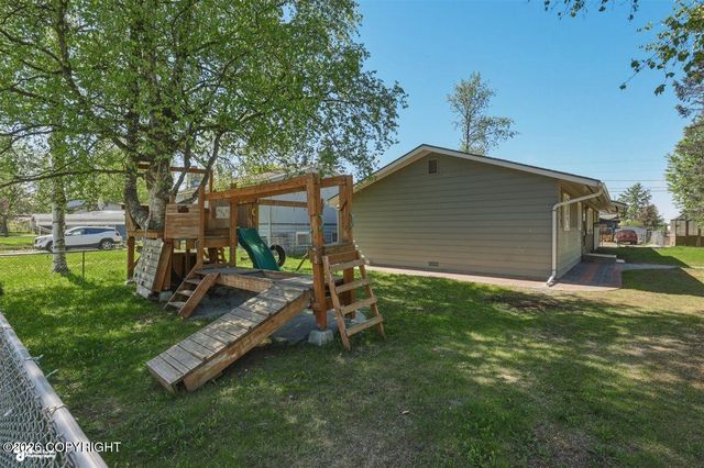 4964 Chena Avenue, Anchorage, AK 99508