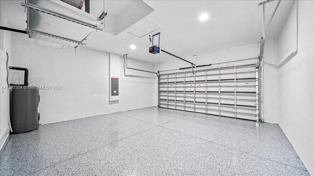 1015 Merry ST, Lehigh Acres, FL 33974