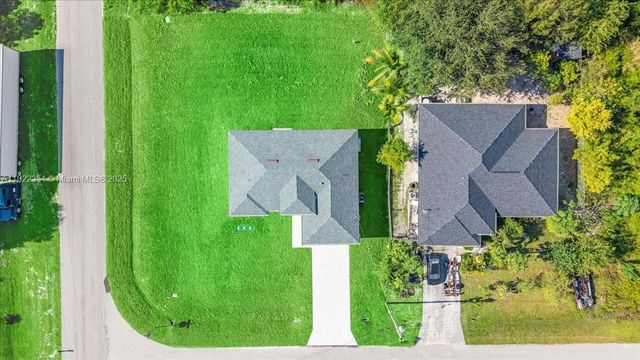 1015 Merry ST, Lehigh Acres, FL 33974