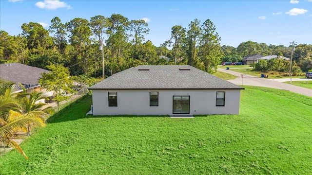 1015 Merry ST, Lehigh Acres, FL 33974