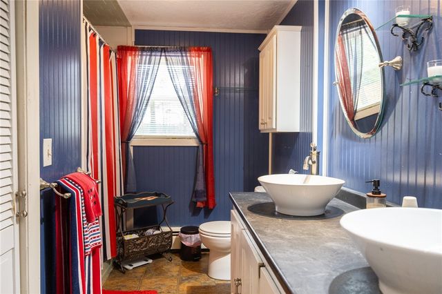 9 Finne Road, Johnston, RI 02919