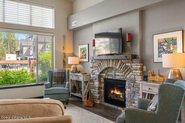 1036 W Grove WAY, Coeur D'alene, ID 83815