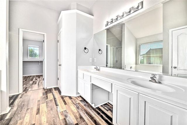 2049 Rachel LN, Round Rock, TX 78664