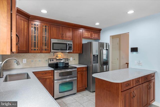 1504 VIRGINIA PL, Baltimore, MD 21207