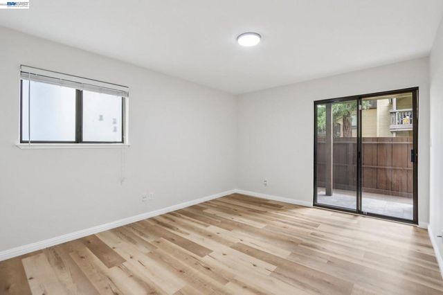 99 Cleaveland Rd 15, Pleasant Hill, CA 94523