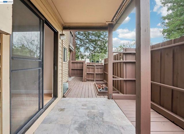 99 Cleaveland Rd 15, Pleasant Hill, CA 94523