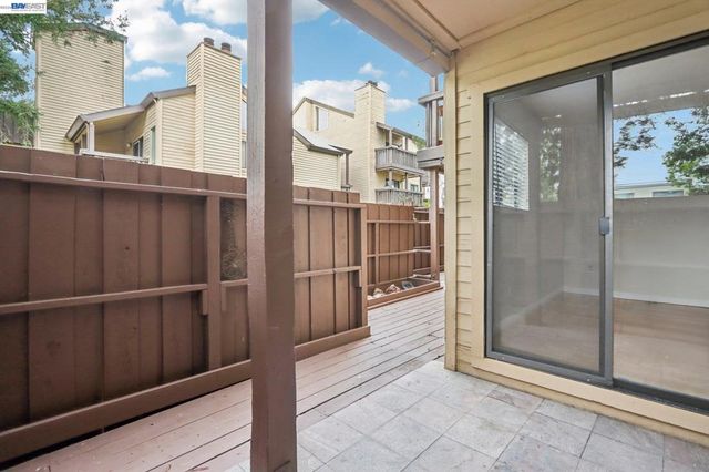 99 Cleaveland Rd 15, Pleasant Hill, CA 94523