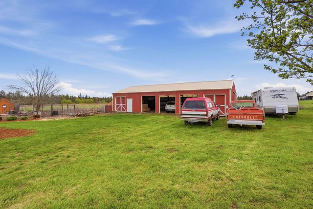 12926 N Wood Rd, Reardan, WA 99029