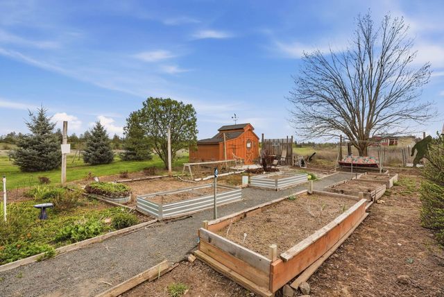 12926 N Wood Rd, Reardan, WA 99029