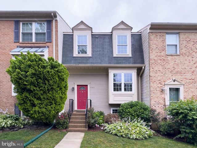 6165 FOREST CREEK LN, Springfield, VA 22152