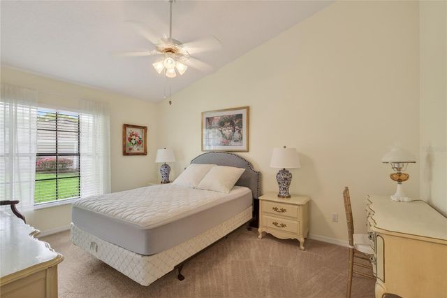 240 JUNIPER WAY, Tavares, FL 32778