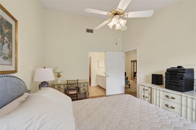 240 JUNIPER WAY, Tavares, FL 32778