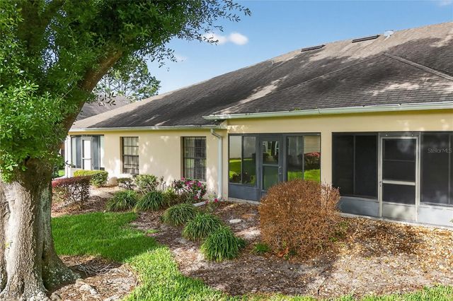 240 JUNIPER WAY, Tavares, FL 32778