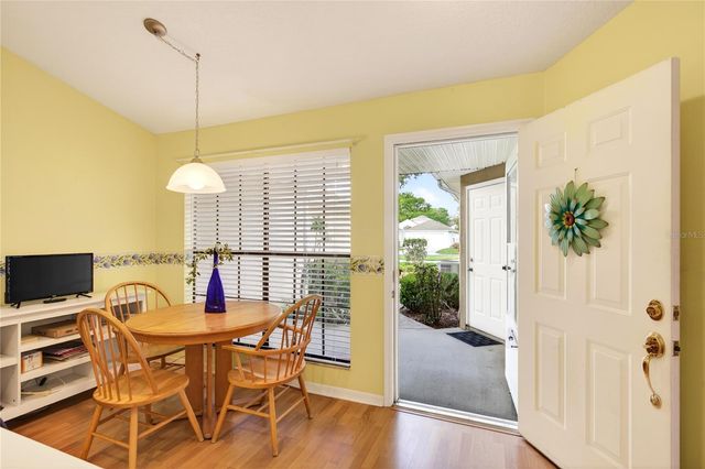 240 JUNIPER WAY, Tavares, FL 32778