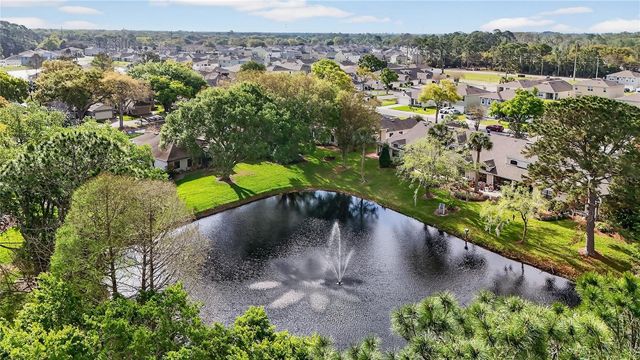 240 JUNIPER WAY, Tavares, FL 32778