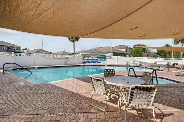 240 JUNIPER WAY, Tavares, FL 32778