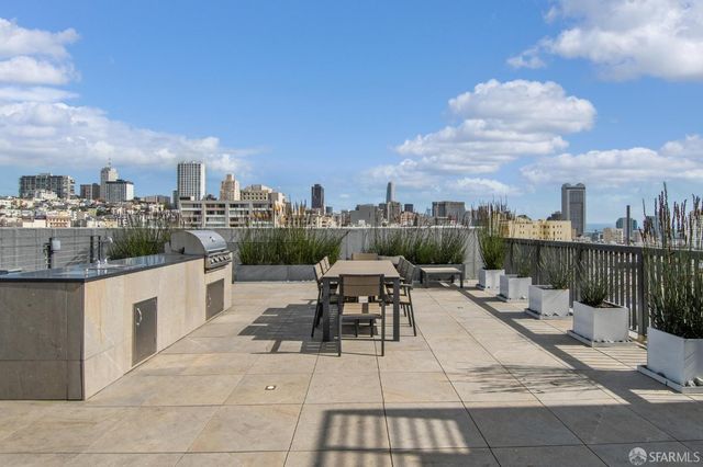 1433 Bush Street 504, San Francisco, CA 94109