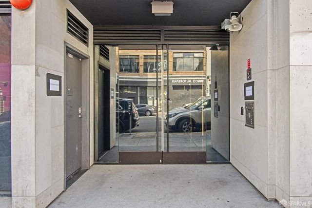 1433 Bush Street 504, San Francisco, CA 94109