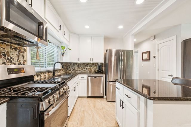 5029 Jerri Lane, Haltom City, TX 76117