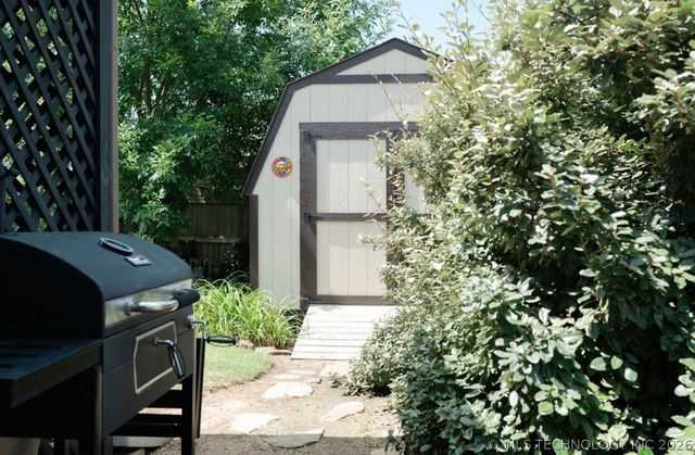 14248 E 37th Place, Tulsa, OK 74134