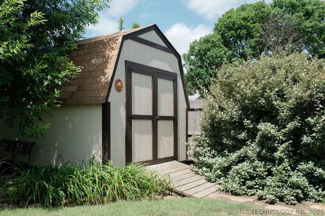 14248 E 37th Place, Tulsa, OK 74134