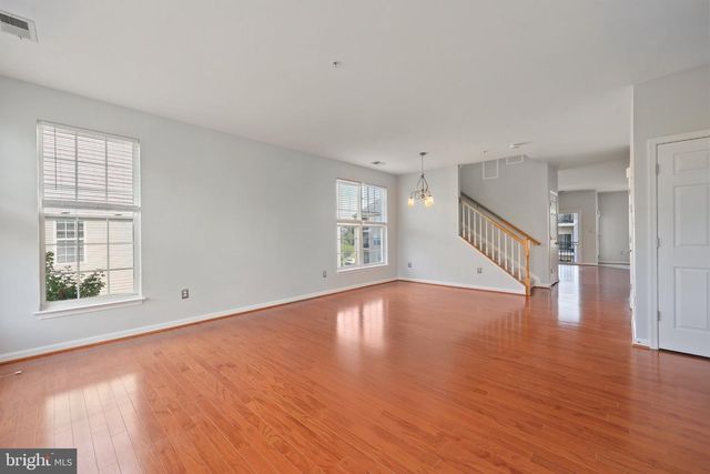 15522 JOHN DISKIN CIR, Woodbridge, VA 22191