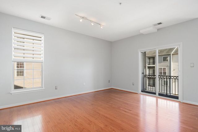 15522 JOHN DISKIN CIR, Woodbridge, VA 22191
