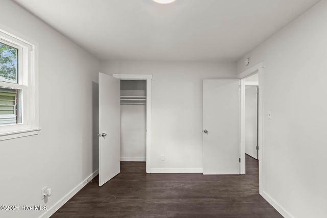 1004 River Street, Jacksonville, NC 28540