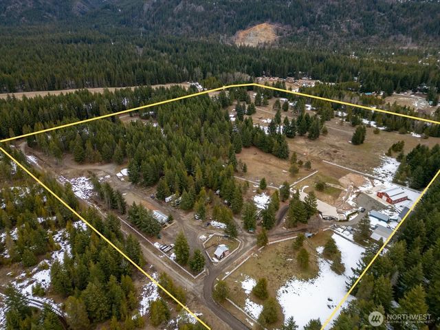 182 Silver Ridge Ranch Road, Easton, WA 98925
