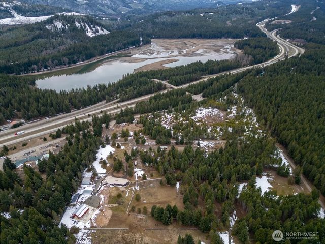182 Silver Ridge Ranch Road, Easton, WA 98925